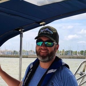 Meet your Posher, Joshua